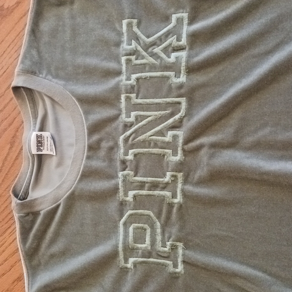 like new, crushed velvet, Pink Tee - Picture 2 of 3